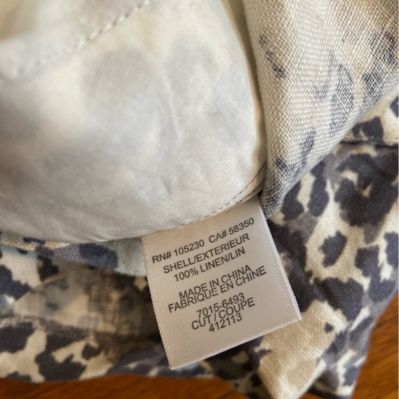 Gray and Cream Colored Linen Joie Shorts - Picture 5 of 10